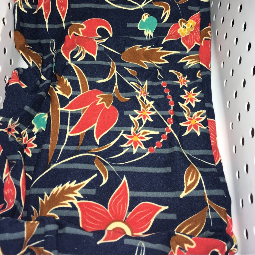 Lularoe TC Leggings NWOT